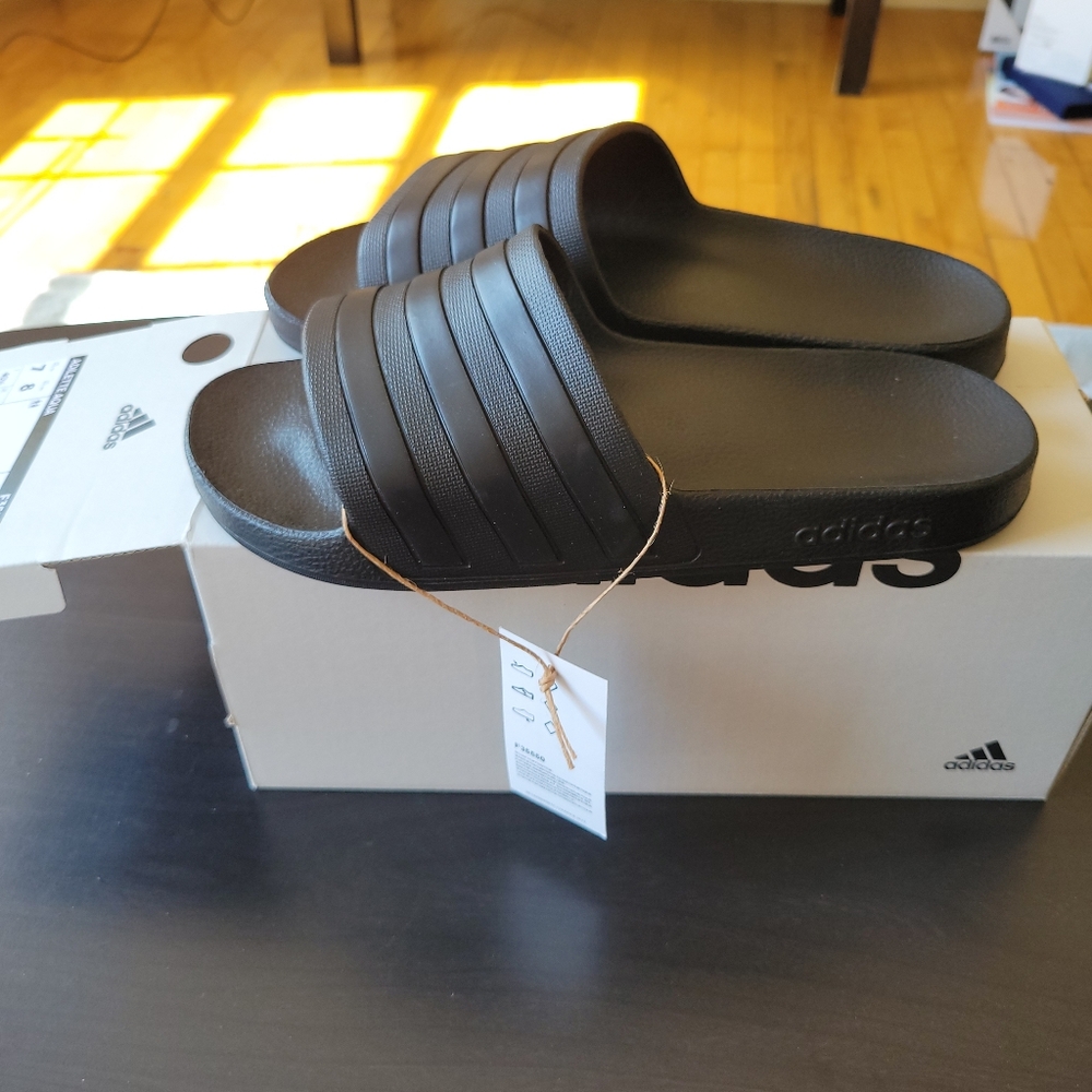 Adidas Adilette Aqua Slides